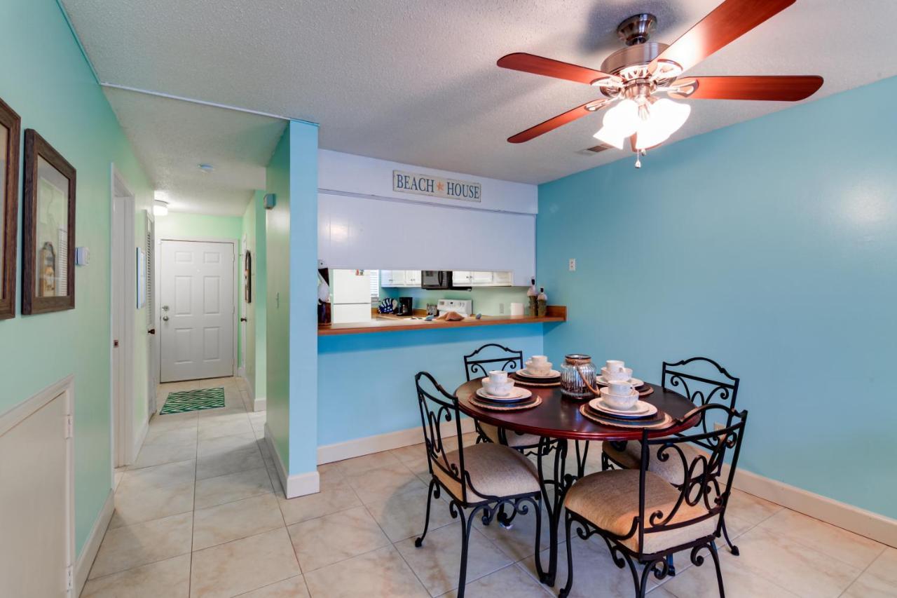 Destin Townhome With Balcony - Walk To The Beach! Kültér fotó
