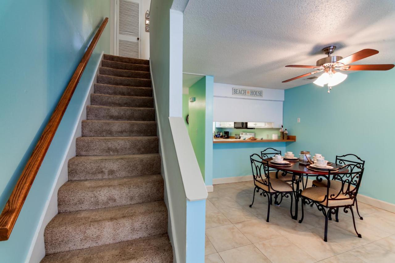 Destin Townhome With Balcony - Walk To The Beach! Kültér fotó