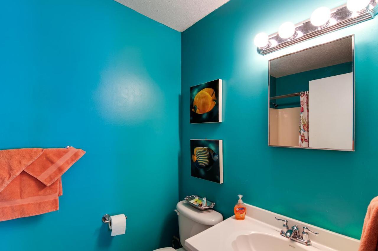 Destin Townhome With Balcony - Walk To The Beach! Kültér fotó